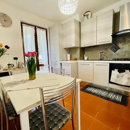 Casa Levante 4 * קנוביו