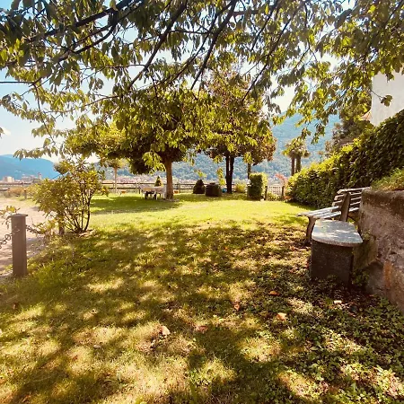 Casa Levante 4 *