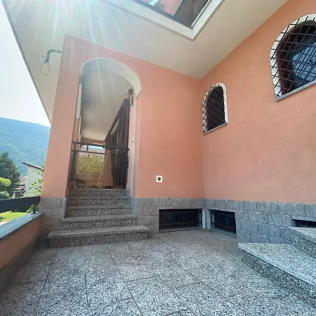 Casa Levante 4 *